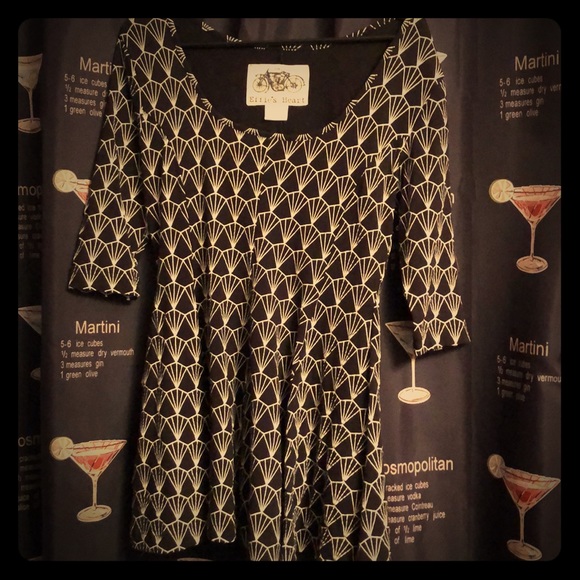 Effie’s Heart Tops - Effie’s Heart speakeasy print top Small